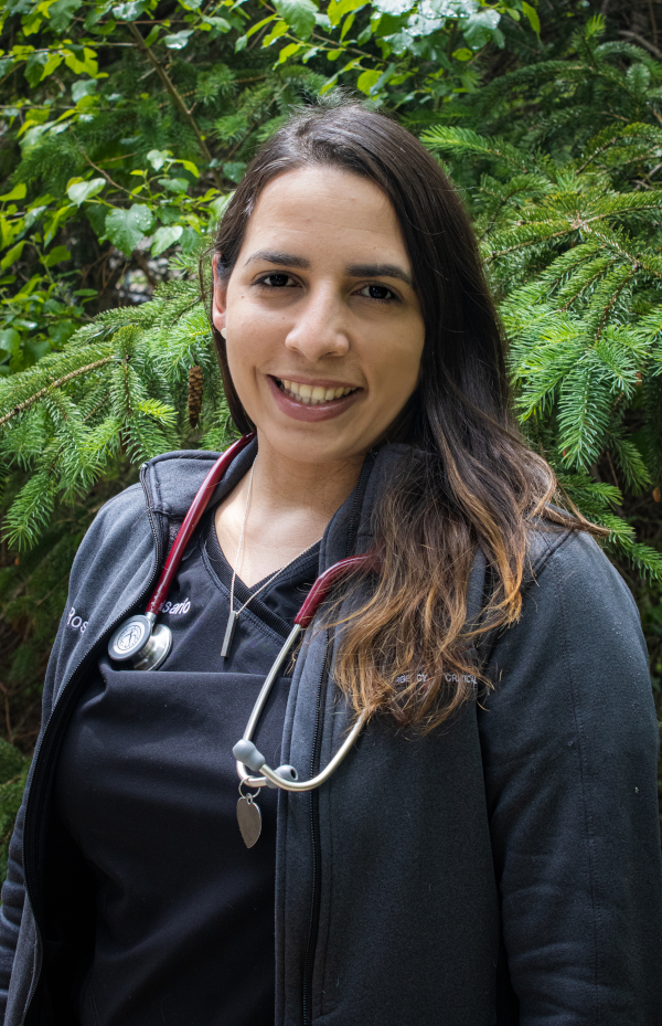 Gloriani Rosario, DVM